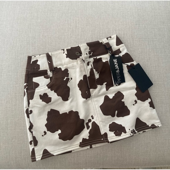 Cow print mini skirt - Picture 2 of 5